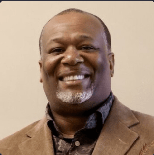 Minister Antonio Turner